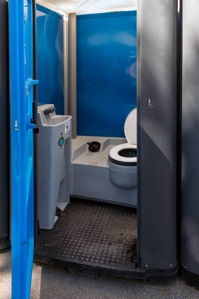Best Affordable portable toilet rental  in Lewiston, CA
