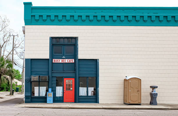 Best Porta potty delivery and setup  in Lewiston, CA